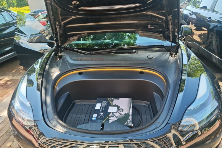 Tesla Model 3 2023 #22 Tesla Model 3 2023 immagine di auto #22