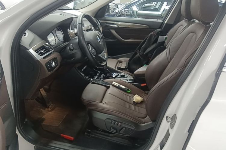 BMW X1 2019 car image #15