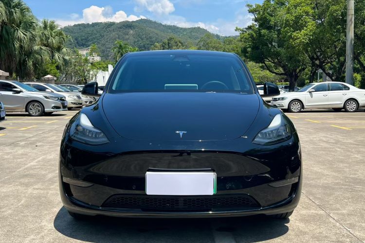 Tesla Model Y 2024 #6 Tesla Model Y 2024 immagine di auto #6