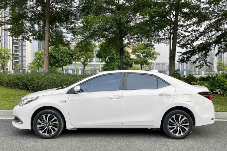 Toyota Corolla Hybird E+ 2021 car image #5