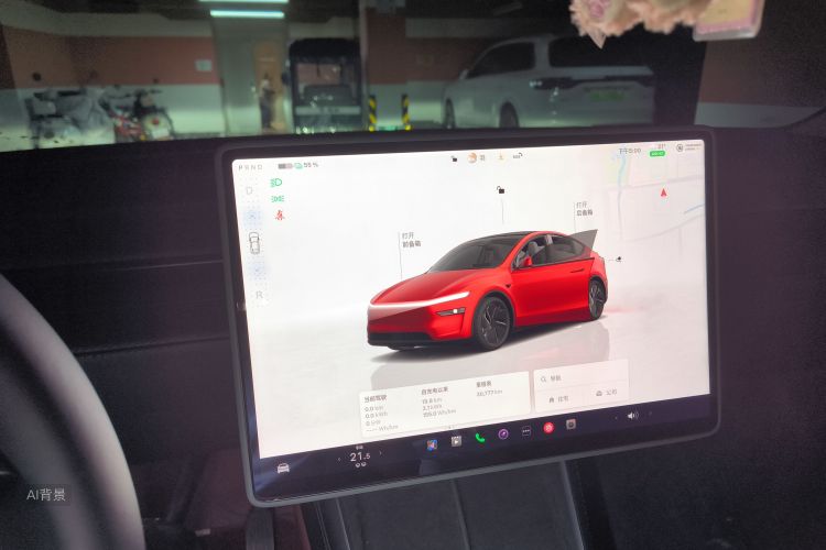 Tesla Model Y 2025 car image #13
