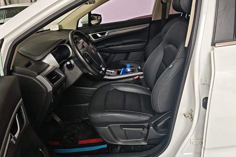 GEELY Emgrand GS 2018 #15 GEELY Emgrand GS 2018 car image #15