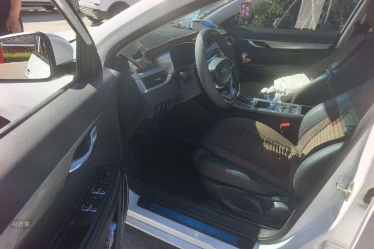 GEELY Emgrand 2020 #18 GEELY Emgrand 2020 car image #18