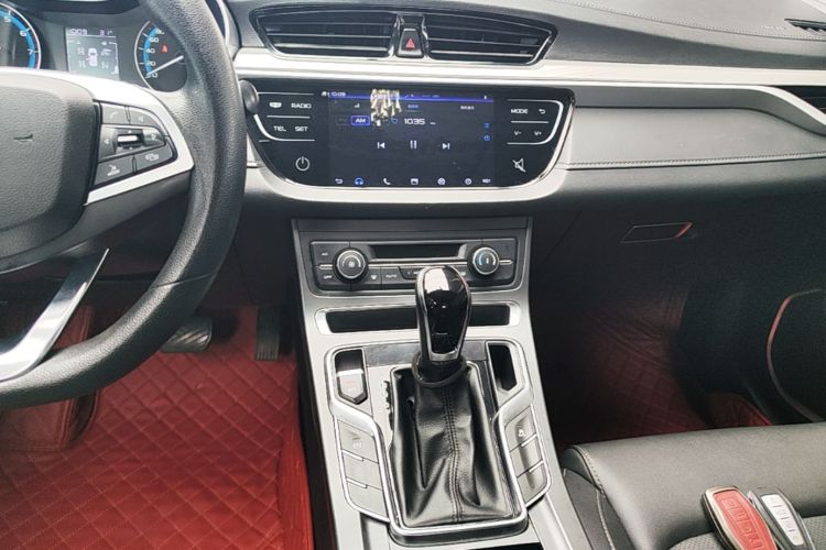 GEELY Emgrand 2020 car image #13