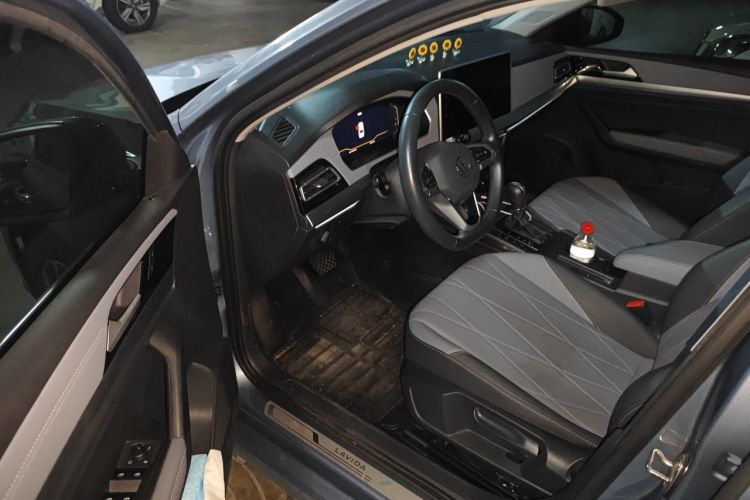 Volkswagen Lavida 2022 car image #9