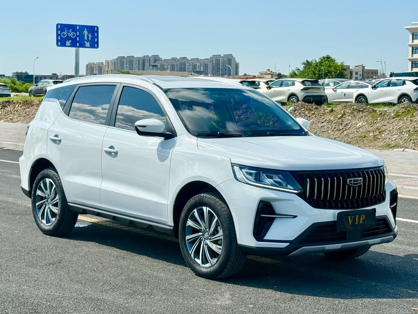 GEELY Vision X6 2022 #3 GEELY Vision X6 2022 car image #3