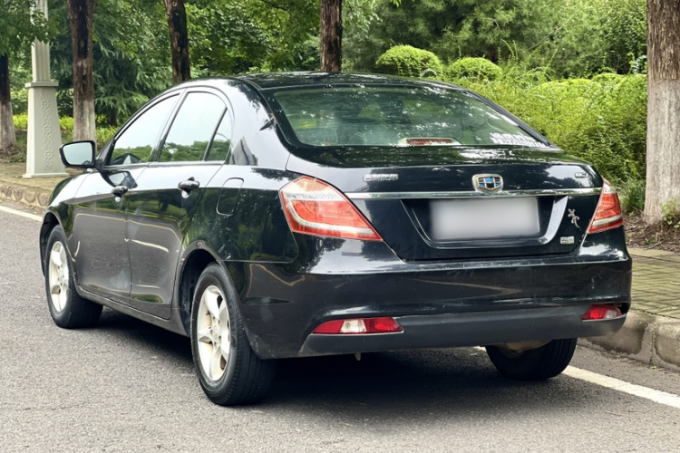 GEELY Emgrand 2015 #6 GEELY Emgrand 2015 car image #6