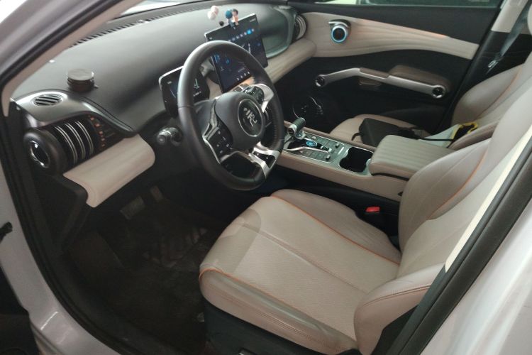BYD Yuan Plus 2024 #16 BYD Yuan Plus 2024 car image #16