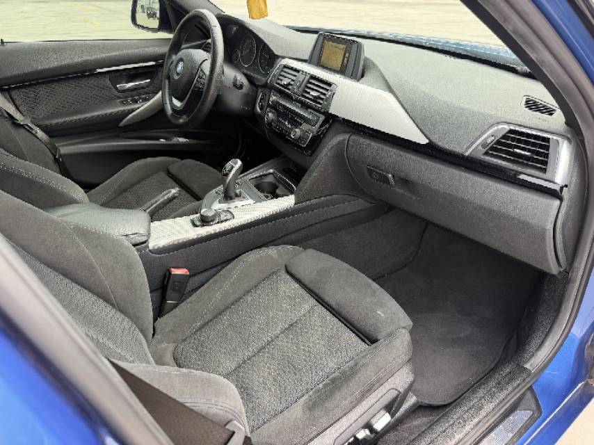 BMW 3 Series 2016 #8 BMW 3 Series 2016 car image #8