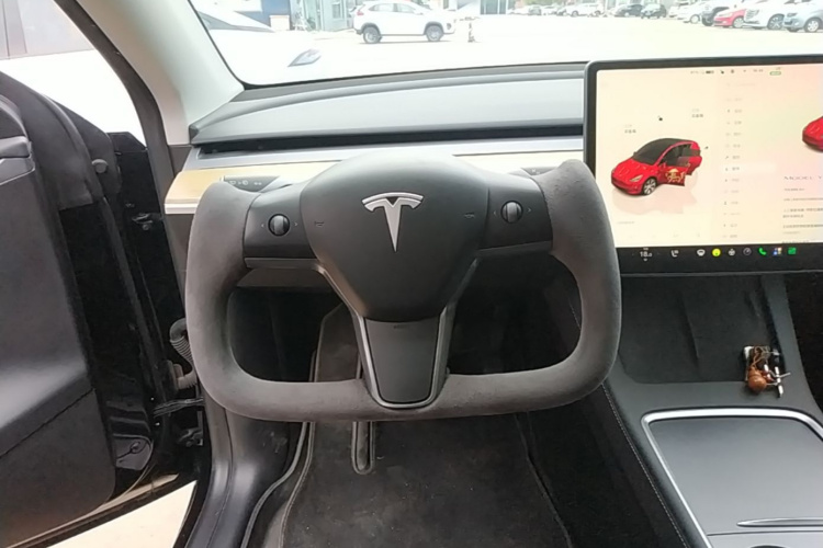 Tesla Model Y 2022 #11 Tesla Model Y 2022 immagine di auto #11