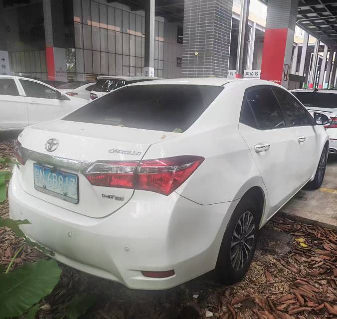 Toyota Corolla 2017 #9 Toyota Corolla 2017 car image #9