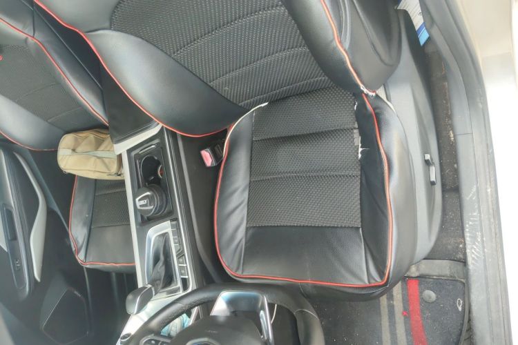 GEELY Binray 2019 image de voiture #15