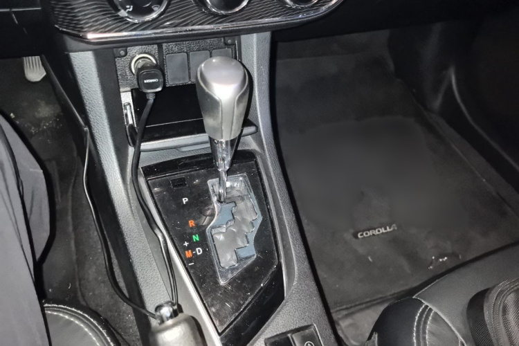 Toyota Corolla 2017 car image #18