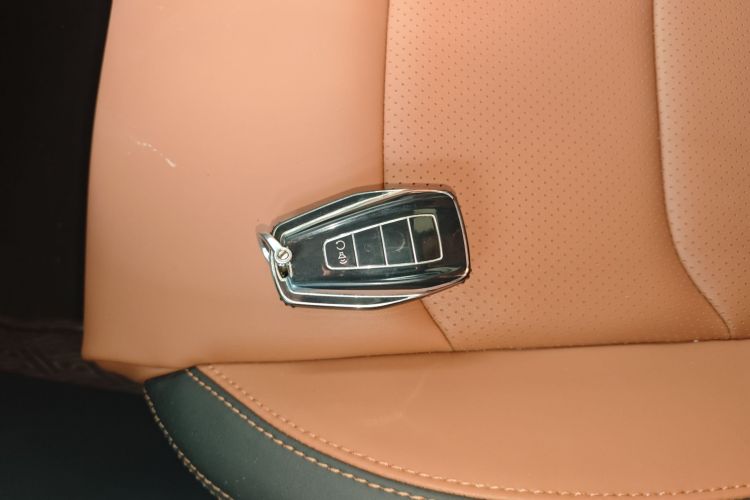 GEELY Vision X6 2020 imagem de carro #9