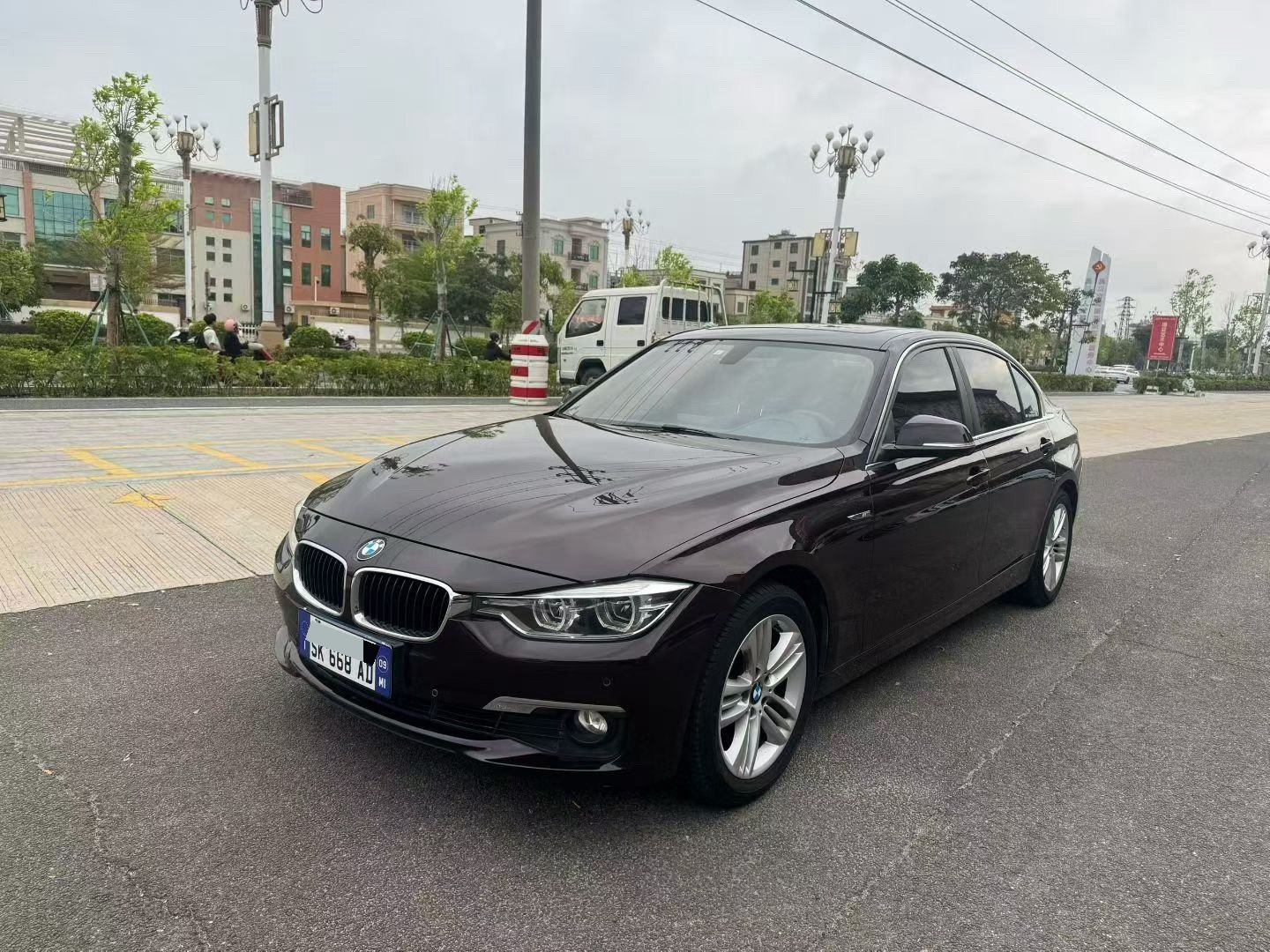 BMW 3 Series 2015 car image 