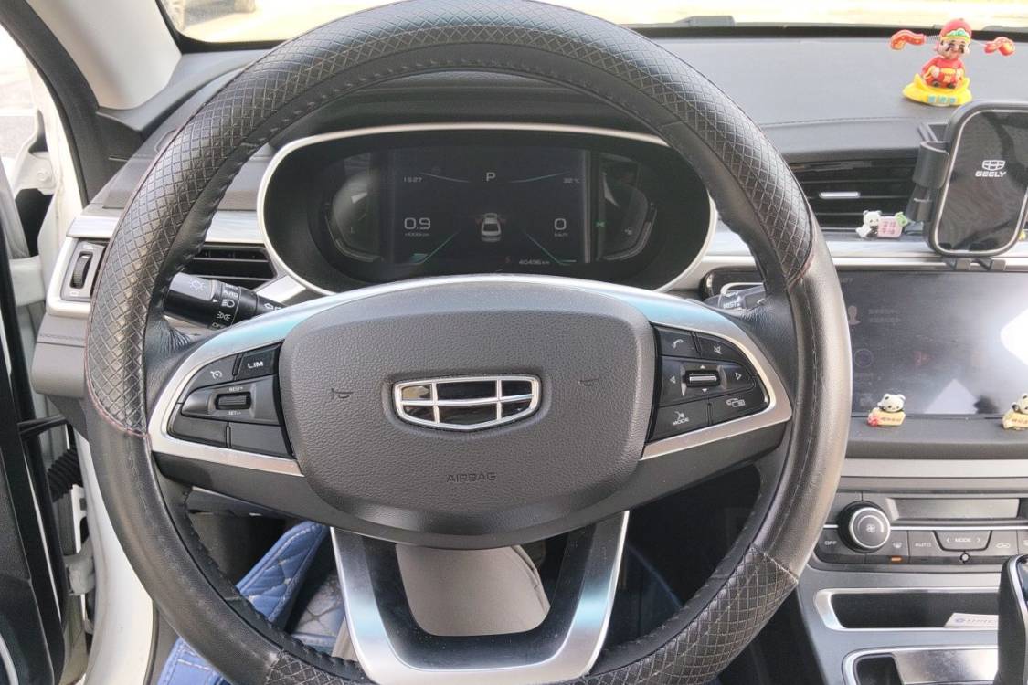 GEELY Emgrand 2019 car image #22