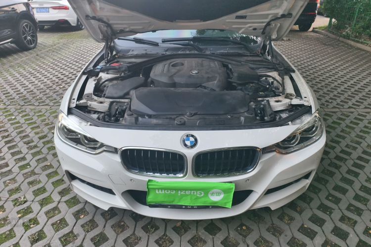 BMW 3 Series 2018 #22 BMW 3 Series 2018 car image #22