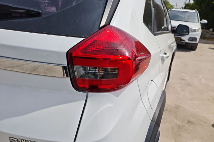 奇瑞 瑞虎3x 2018 汽车图片 #8