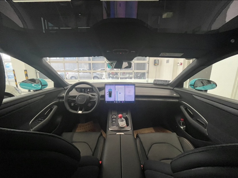 MI SU7 2024 car image #7
