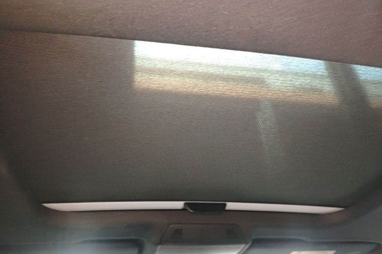 Volkswagen Golf 2021 car image #20