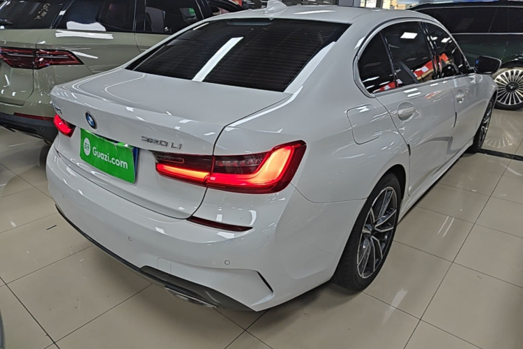 BMW 3 Series 2021 car image #5