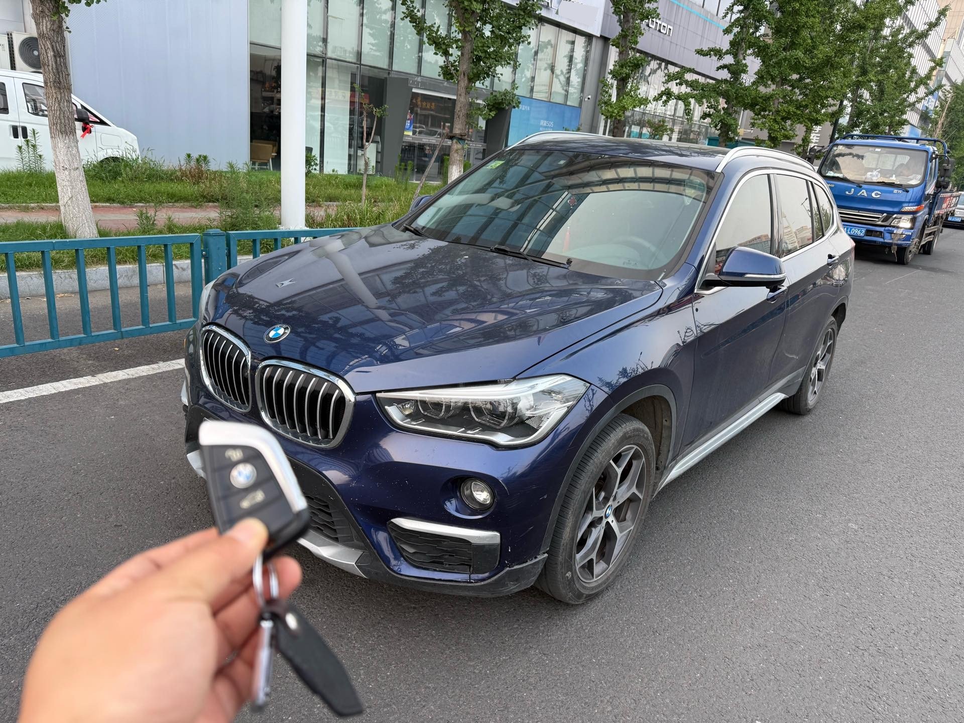 2019 immagine di auto 