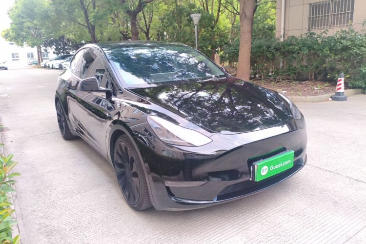 Tesla Model Y 2021 #4 Tesla Model Y 2021 car image #4
