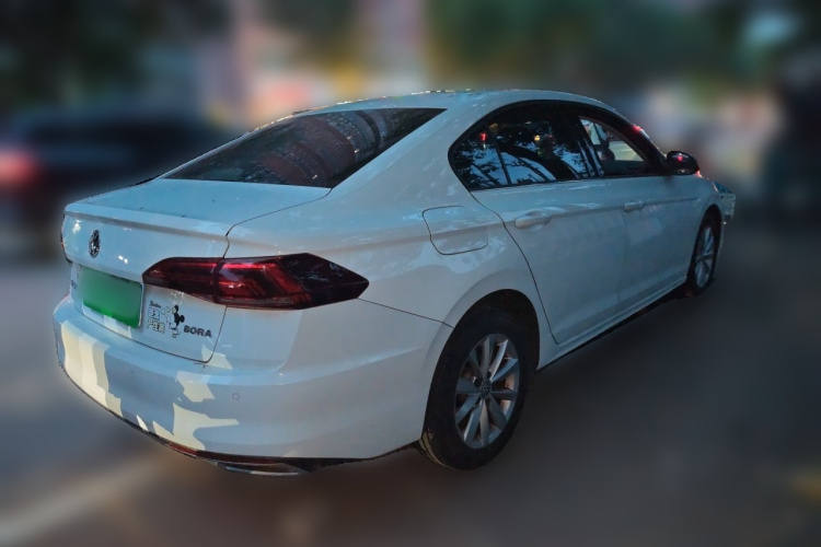 Volkswagen Bora 2018 car image #5