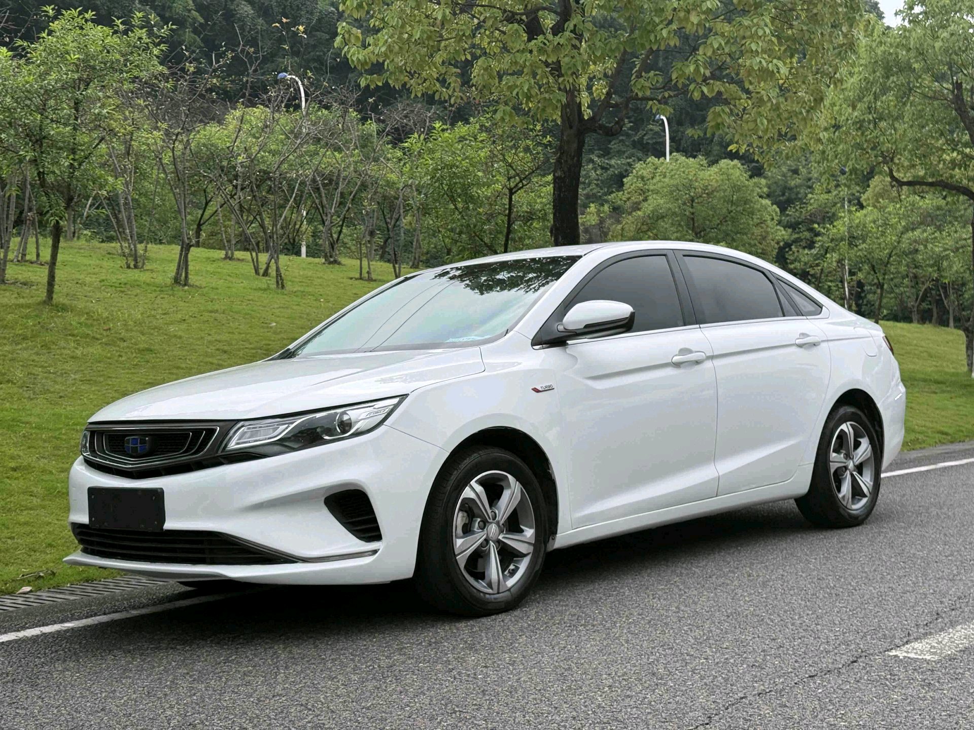 GEELY Emgrand GL 2019 GEELY Emgrand GL 2019 car image
