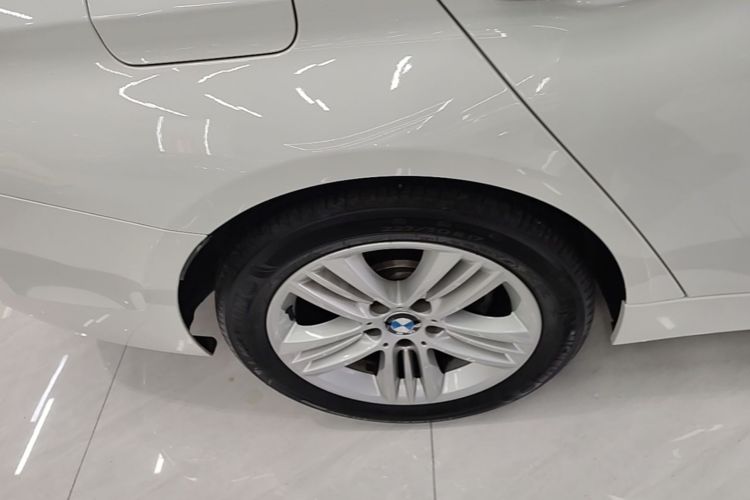BMW 3 Series 2016 #10 BMW 3 Series 2016 car image #10