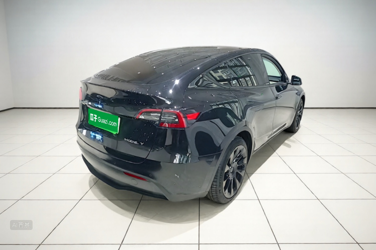 Tesla Model Y 2021 #7 Tesla Model Y 2021 car image #7