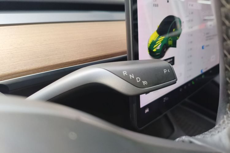 Tesla Model 3 2021 #18 Tesla Model 3 2021 car image #18