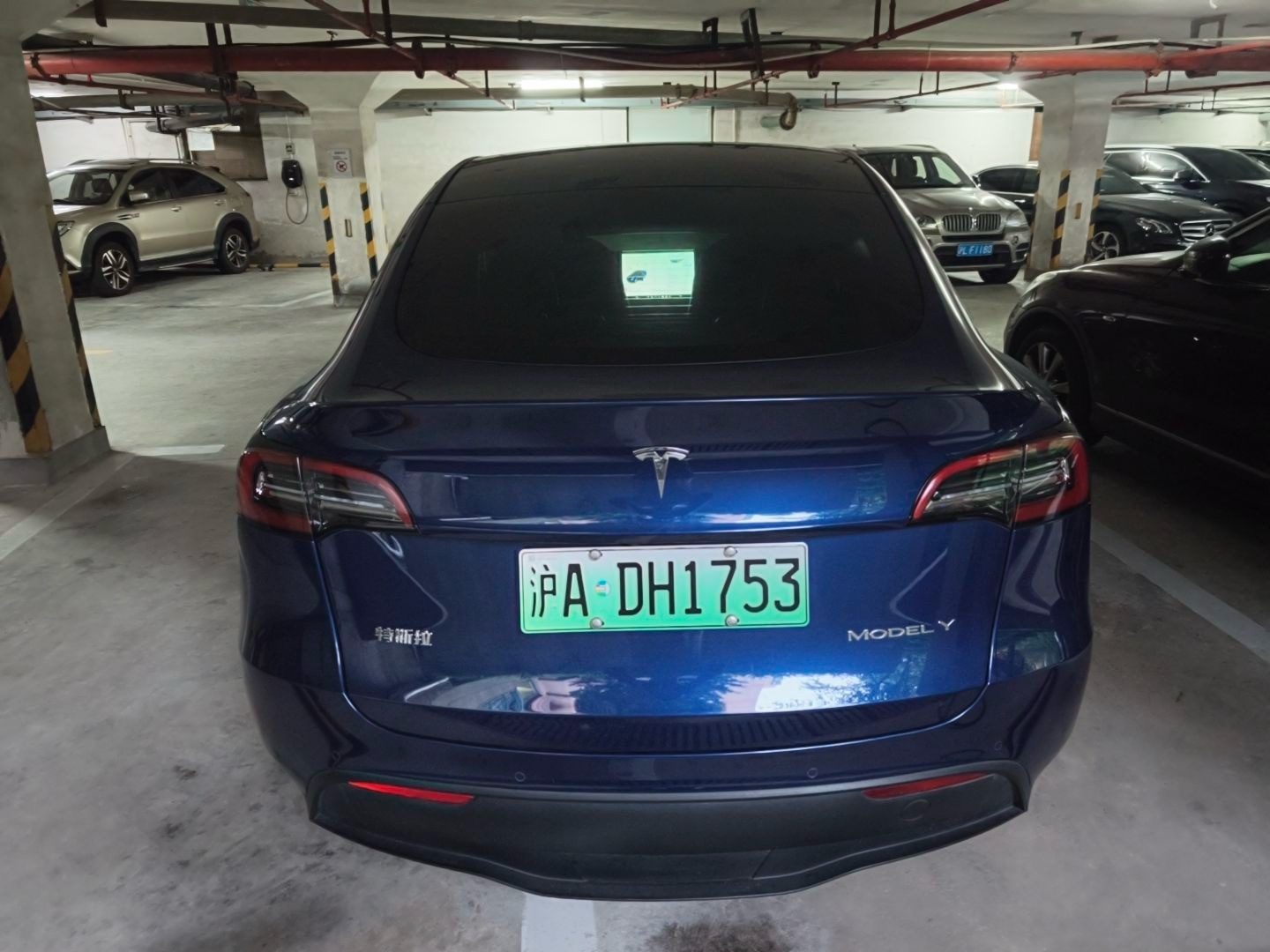 Tesla Model Y 2021 car image #5
