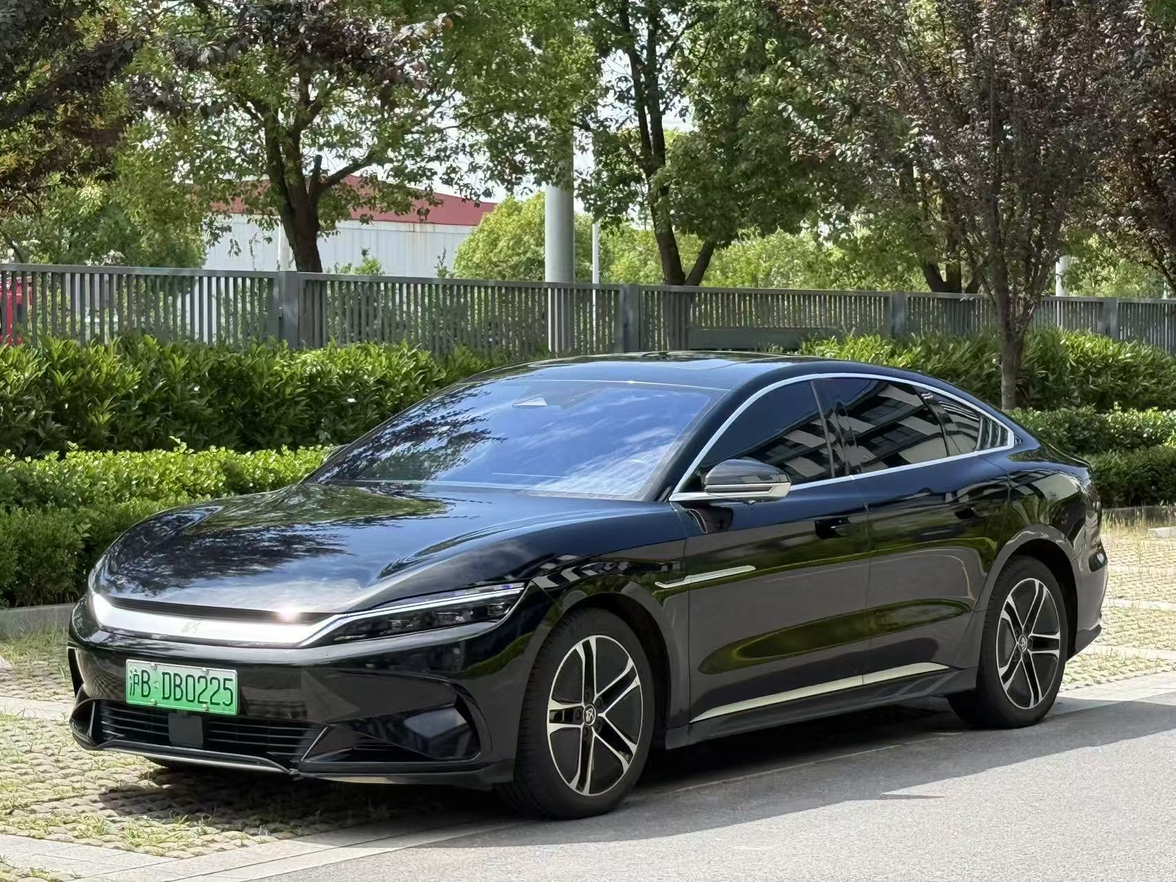 BYD Han 2023 BYD Han 2023 car image