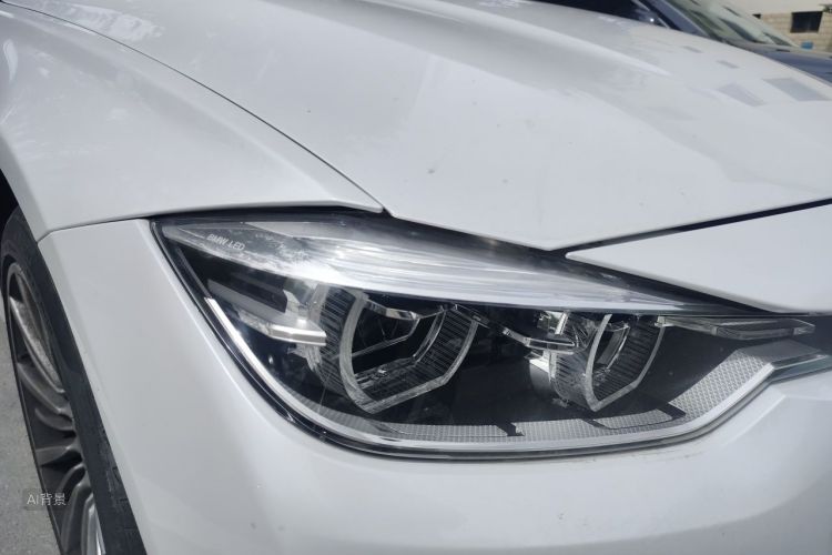 BMW 3 Series 2018 #8 BMW 3 Series 2018 car image #8