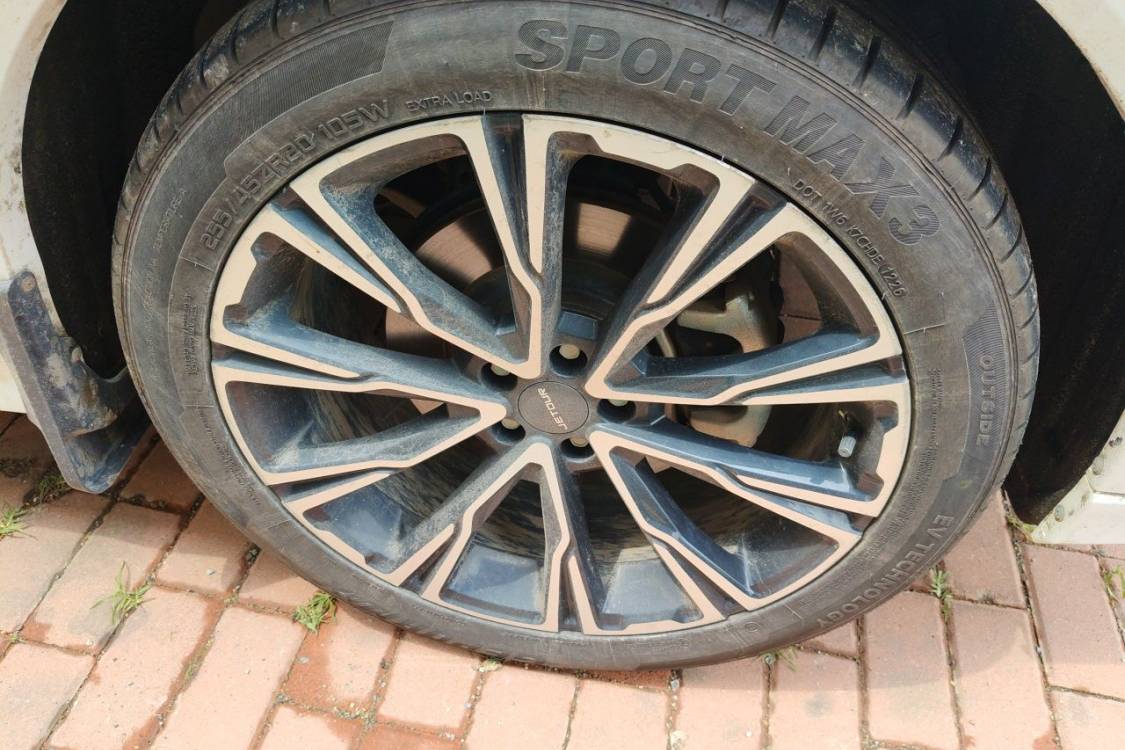Jetour X70 PLUS 2021 car image #9