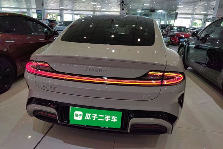 MI SU7 2024 car image #6