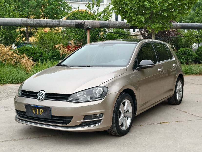 Volkswagen Golf 2017 Volkswagen Golf 2017 car image