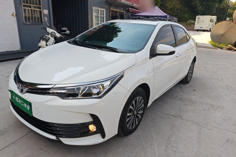 Toyota Corolla 2019 #2 Toyota Corolla 2019 car image #2
