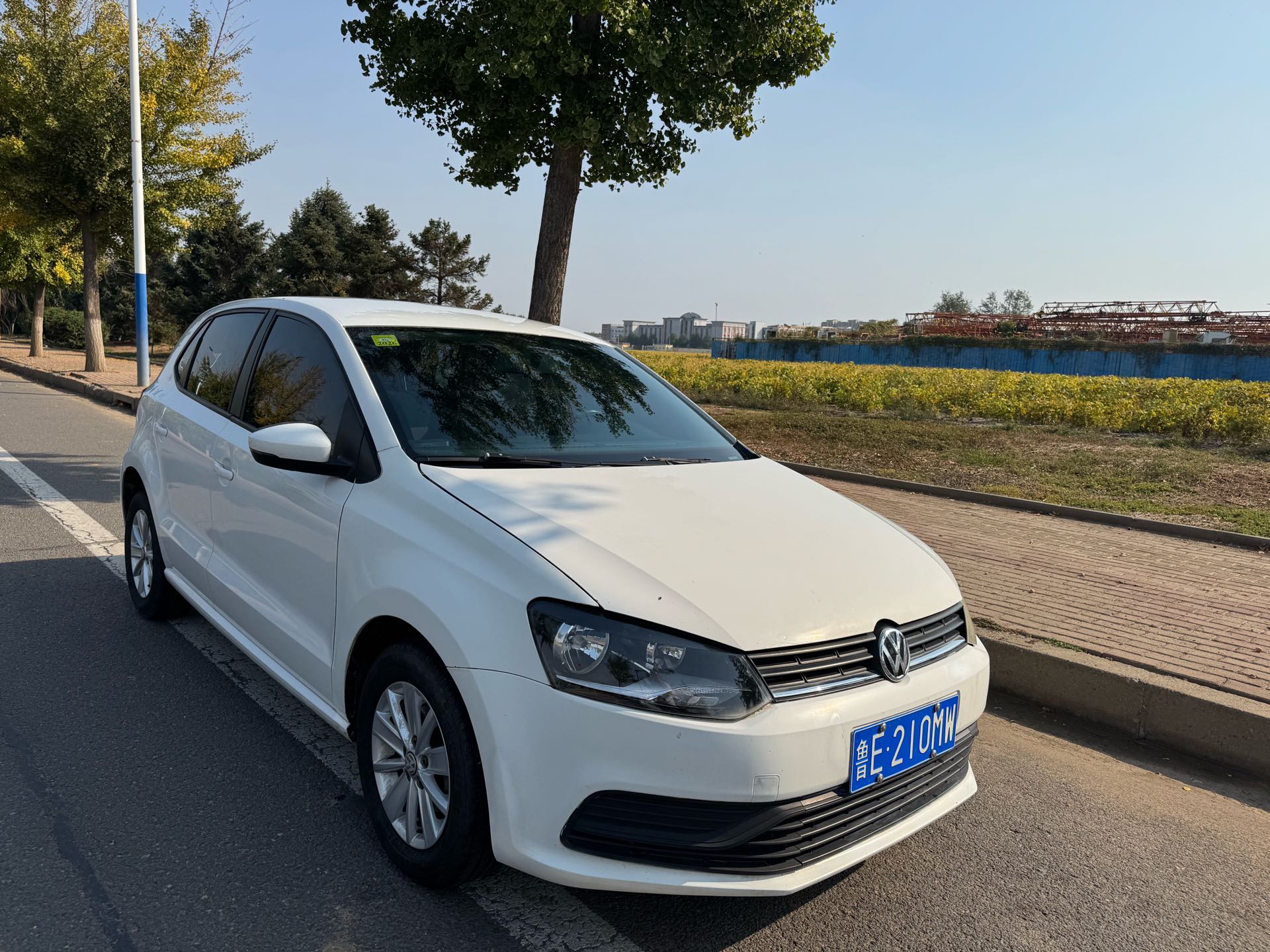 Volkswagen Polo 2018 car image #3
