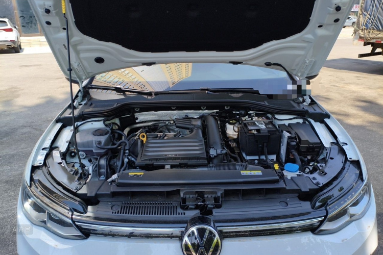 Volkswagen Golf 2024 #22 Volkswagen Golf 2024 car image #22