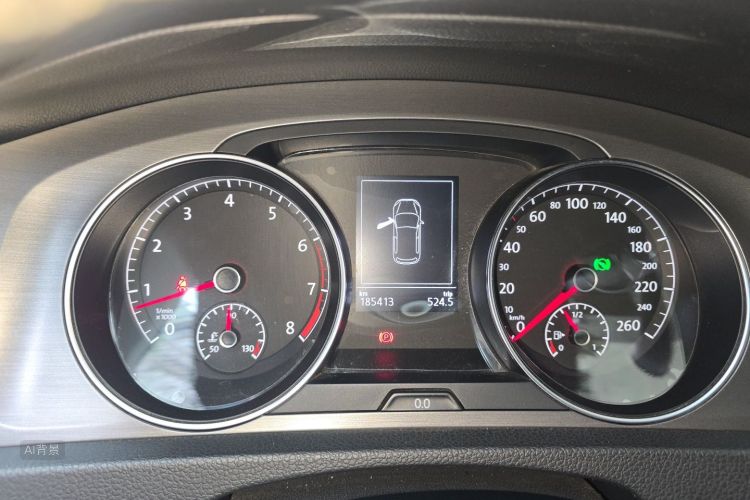 Volkswagen Golf 2015 car image #13