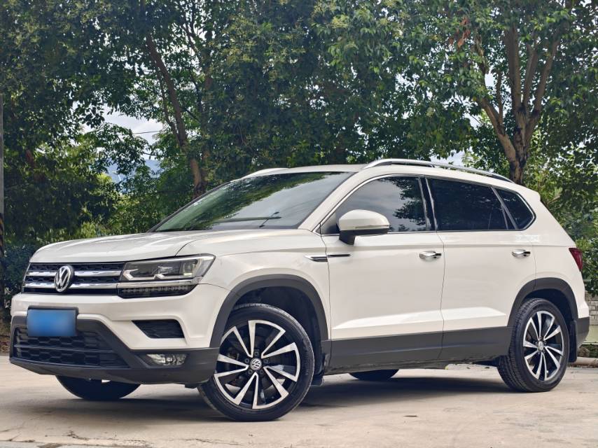 2019 2019 car image
