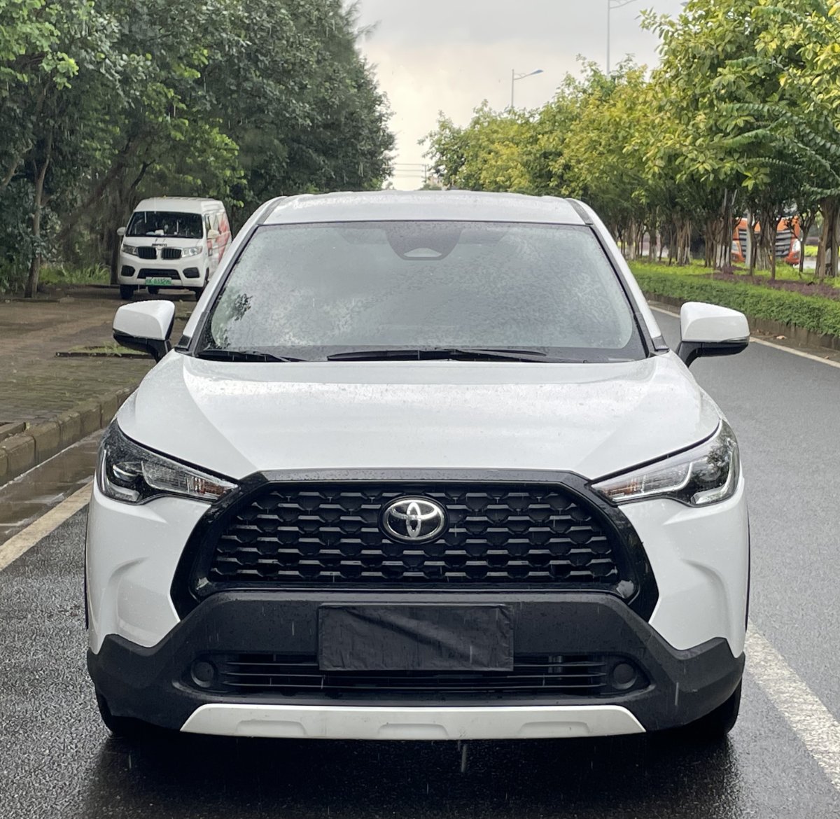 Toyota Corolla Cross 2025 car image #2