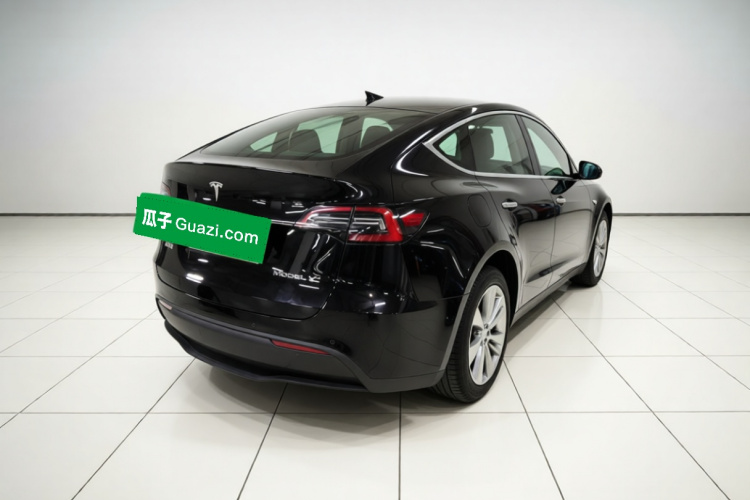 Tesla Model Y 2021 #7 Tesla Model Y 2021 car image #7