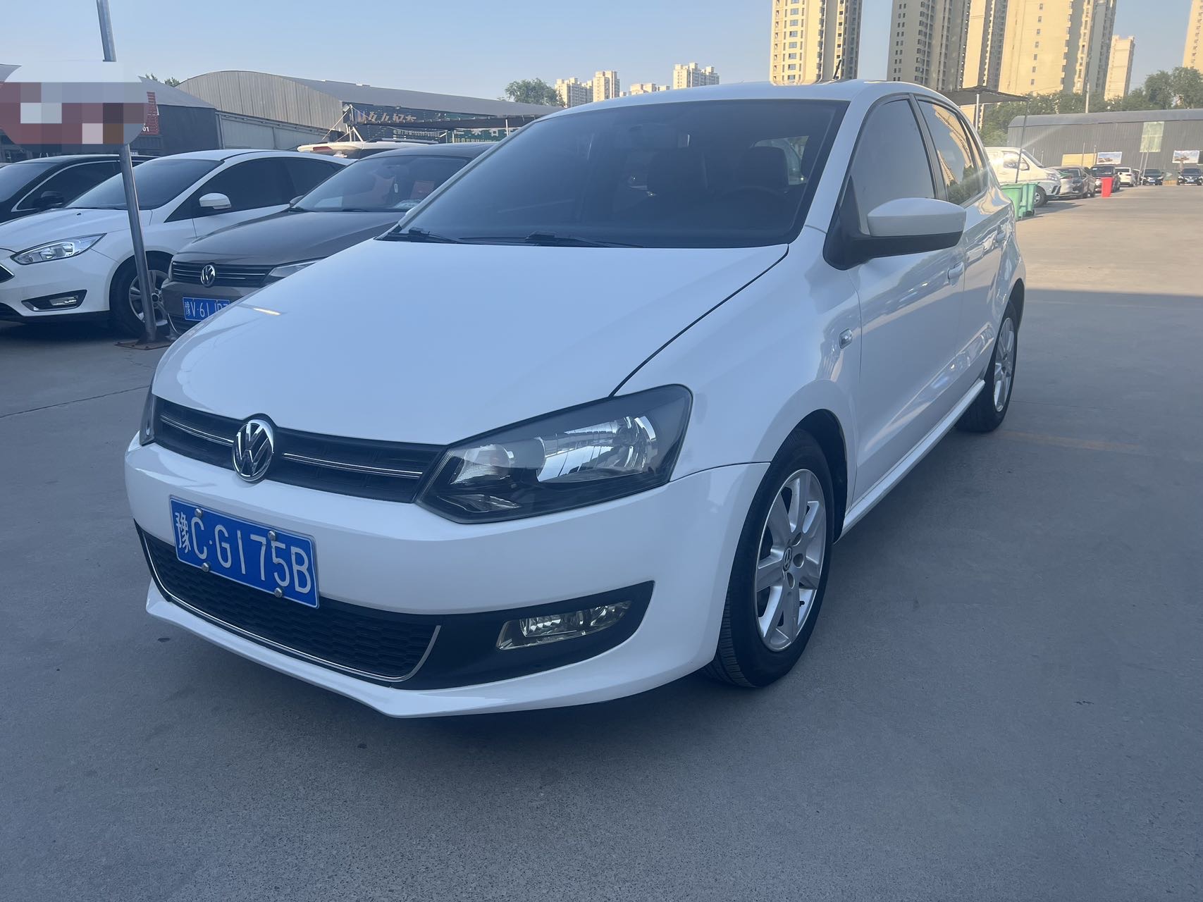 Volkswagen Polo 2012 Volkswagen Polo 2012 car image