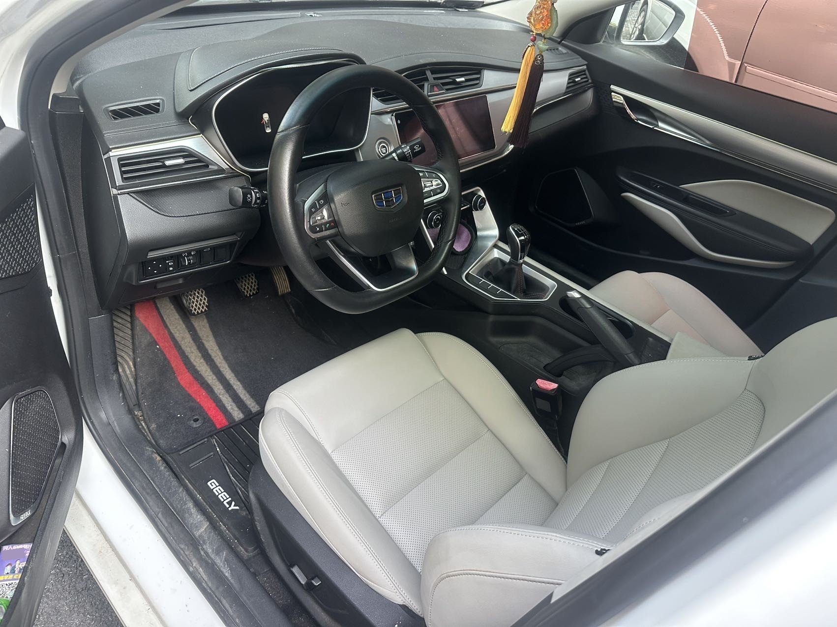 GEELY Binray 2018 #2 GEELY Binray 2018 صورة سيارة #2