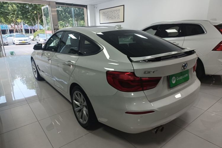 BMW 3 Series GT 2018 изображение автомобиля #5