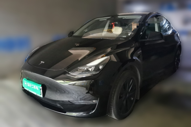Tesla Model Y 2023 #2 Tesla Model Y 2023 car image #2
