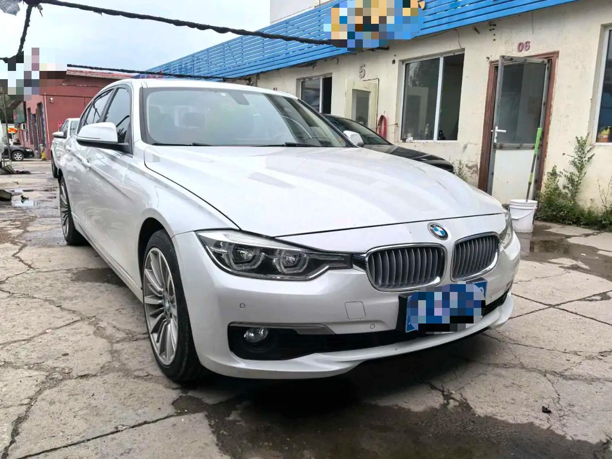 BMW 3 Series 2019 car image #2